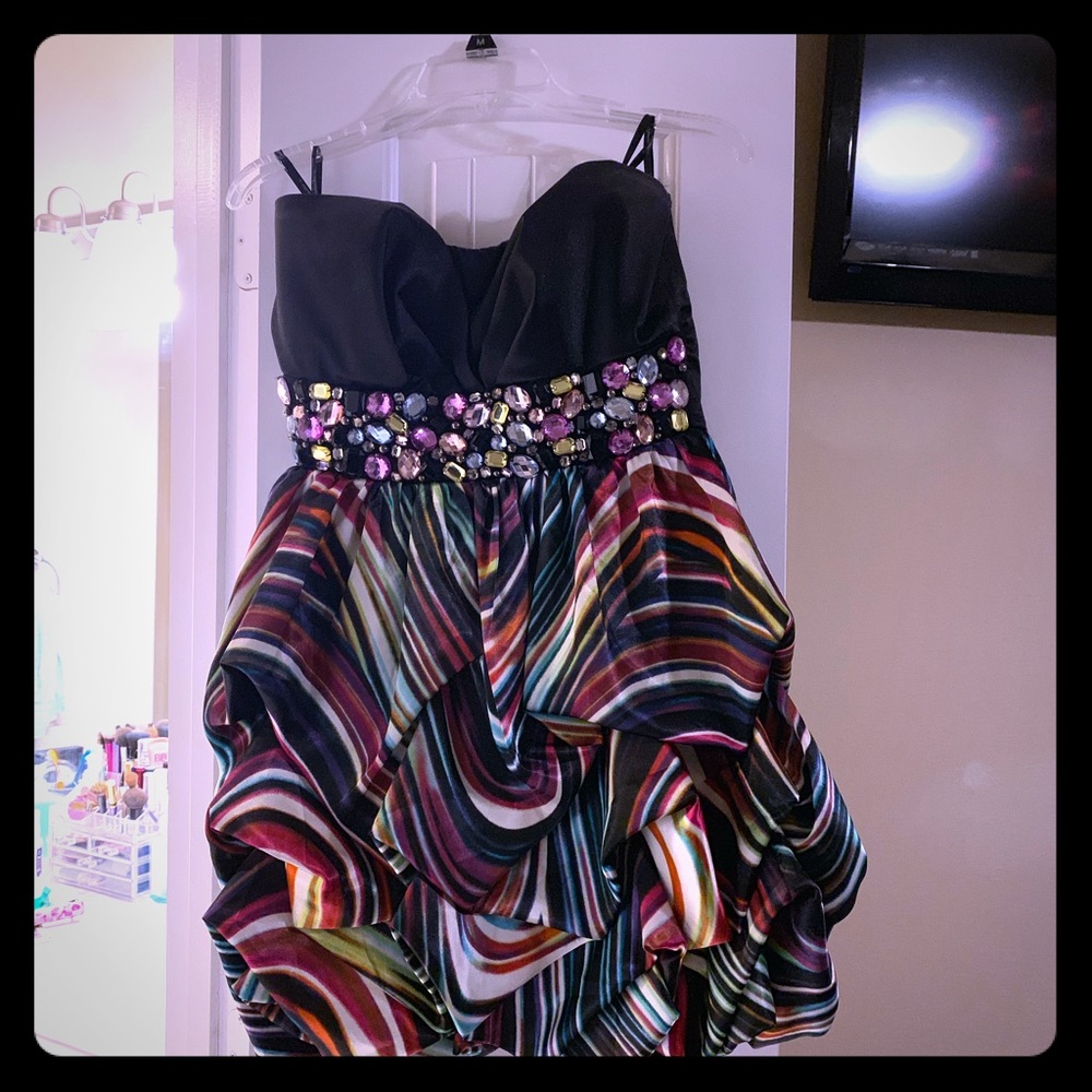 Short bubble prom dress